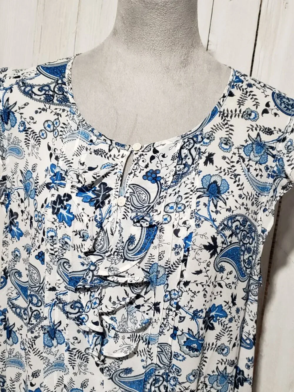 Jessica Blue Paisley Abstract Floral Top Ruffle Y2K Boho Chic Cottage Romantic - Picture 3 of 8